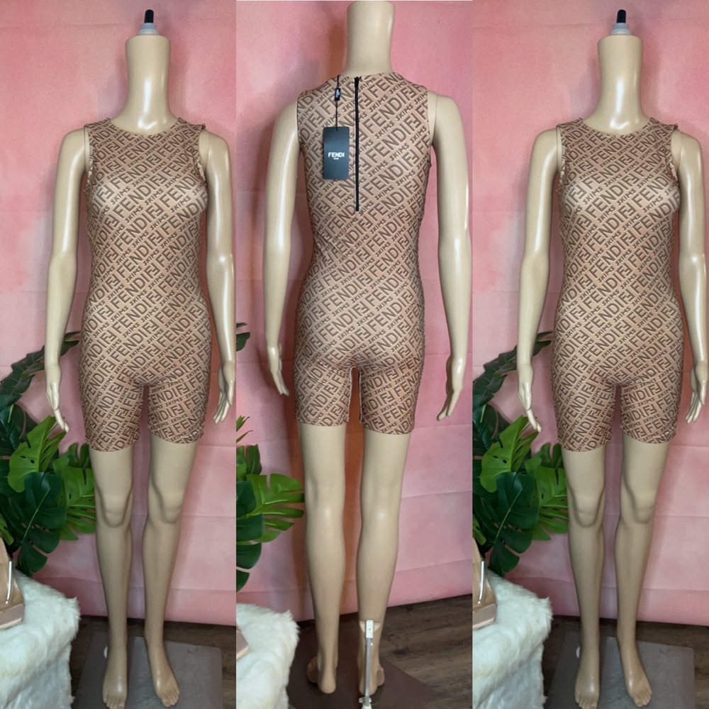Pretty F print Rompers